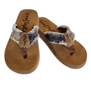 Gypsy Jazz Brown and Tan Camo Sandals Women's 8.5